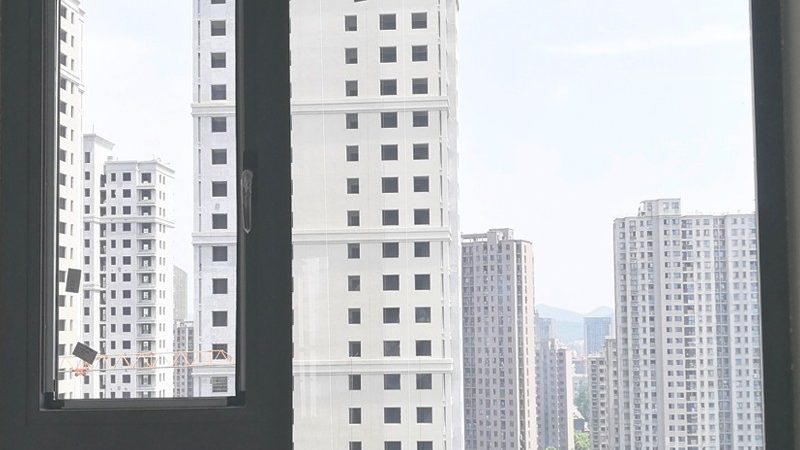 封阳台玻璃厚度：如何选择合适的厚度？**